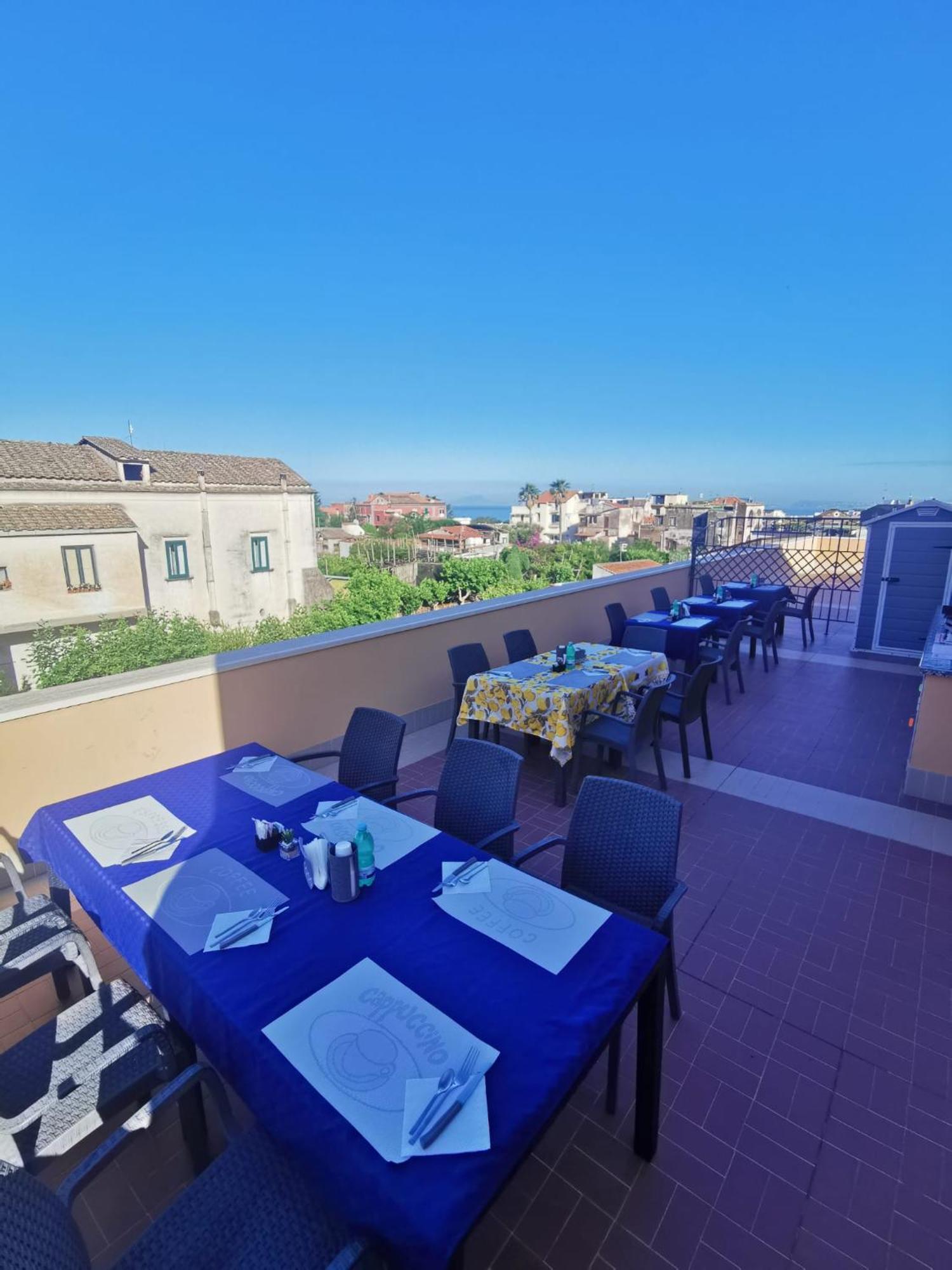 Hotel Sorrento Coast Relais Meta Esterno foto