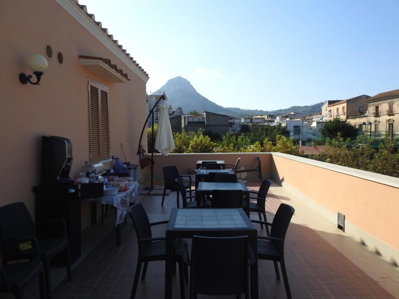 Hotel Sorrento Coast Relais Meta Esterno foto